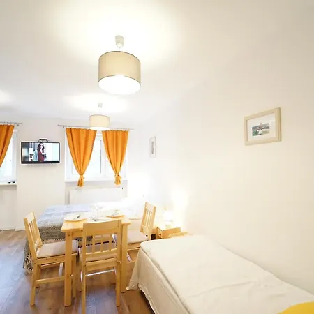 Everysky - Jeleniogorska 1a Apartment *